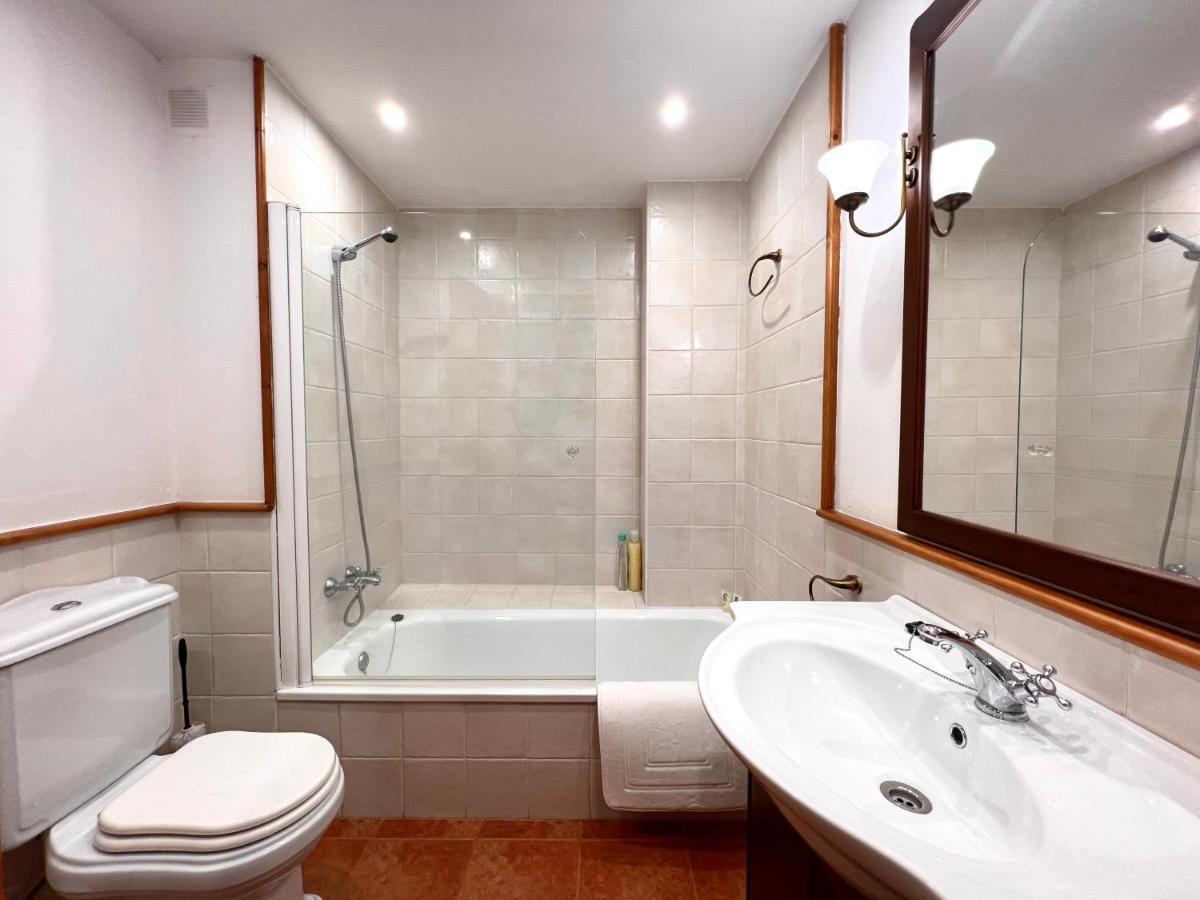 Apartament La Noguera - L'Amfitriona Rialp Eksteriør billede